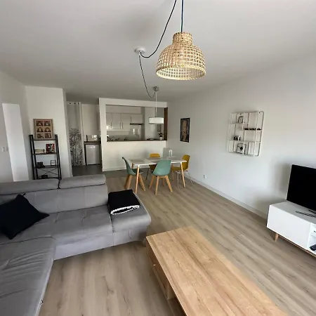 Grand T2 Cosy A Deux Pas De Bordeaux, Arkea Arena, Netflix, Wifi, Nespresso Apartment
