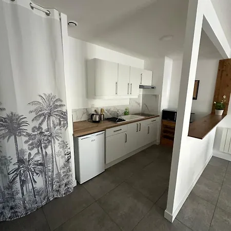 Apartment Grand T2 Cosy A Deux Pas De Bordeaux, Arkea Arena, Netflix, Wifi, Nespresso Cenon