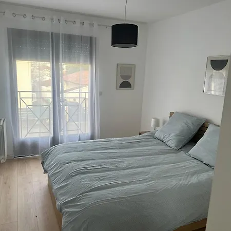 Grand T2 Cosy A Deux Pas De Bordeaux, Arkea Arena, Netflix, Wifi, Nespresso