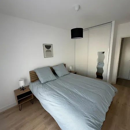 Grand T2 Cosy A Deux Pas De Bordeaux, Arkea Arena, Netflix, Wifi, Nespresso Apartment *