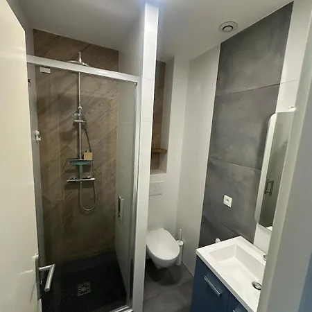Apartment Grand T2 Cosy A Deux Pas De Bordeaux, Arkea Arena, Netflix, Wifi, Nespresso *